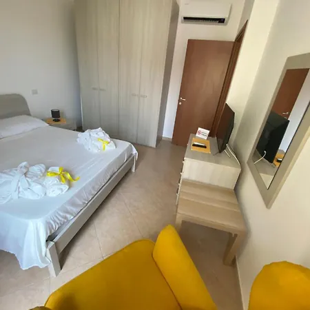 Bobo - Private Apartment Pula